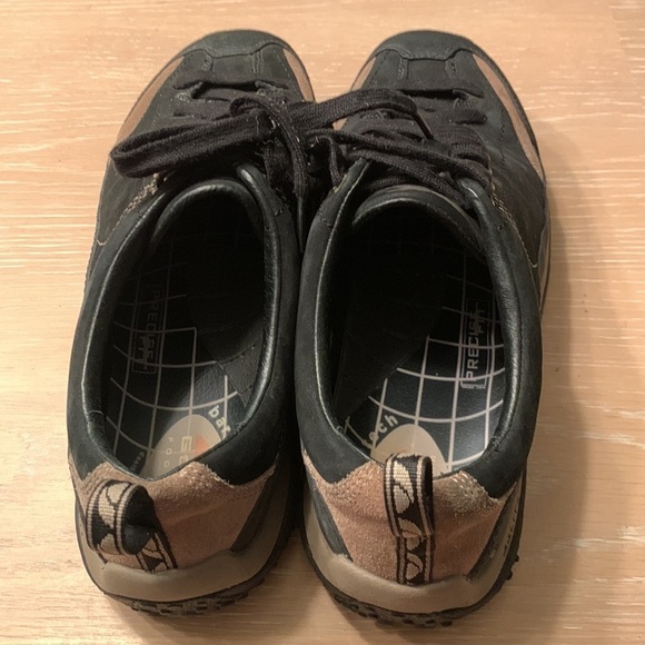 Golite Baretech Men’s Sneakers Sz 9 look new! Heel pads included - Picture 4 of 9